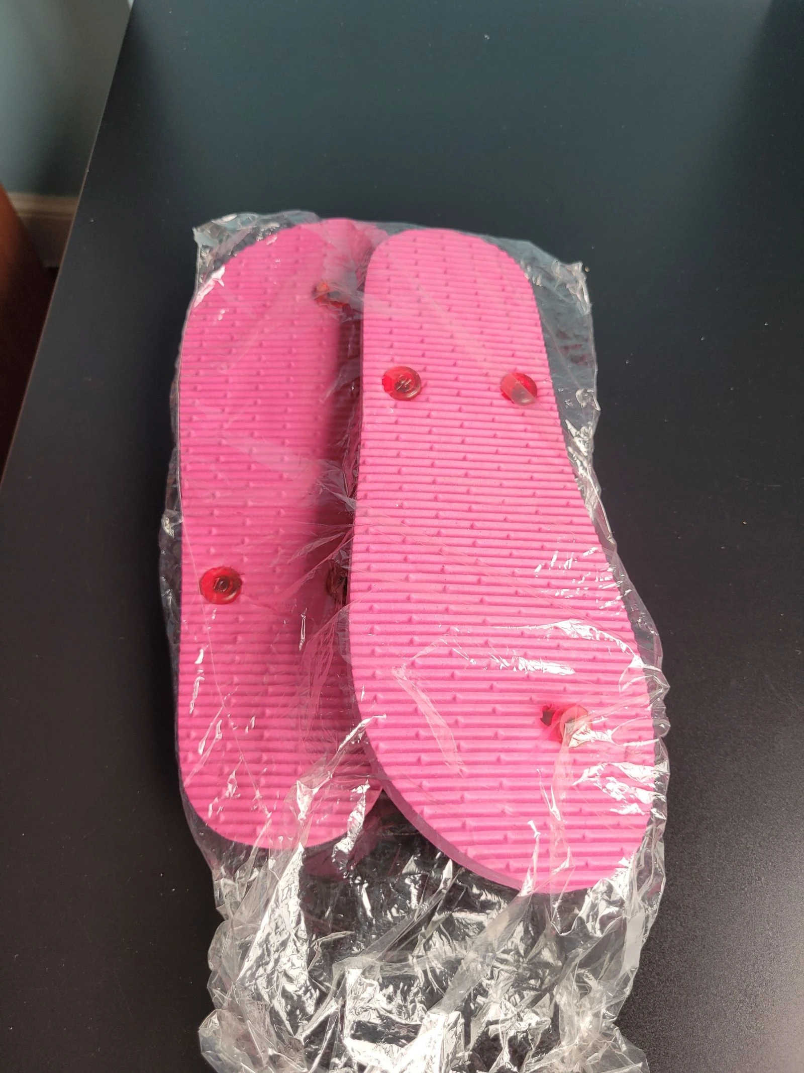 Pink beach/pool flip-flops - Size 36/38 - New! – photo 2